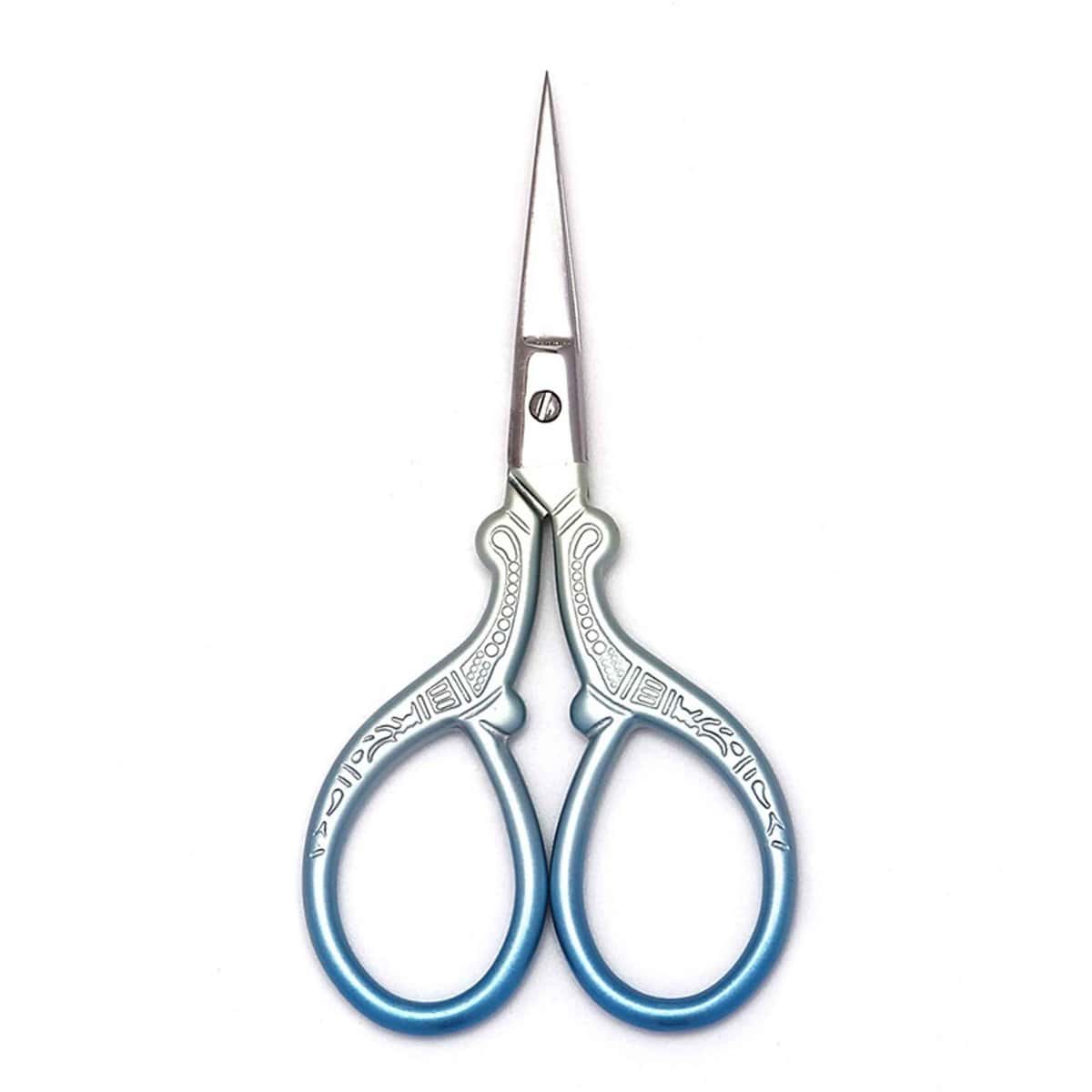 Cuticle Scissors Ombnre Blue Scaled 1.jpg